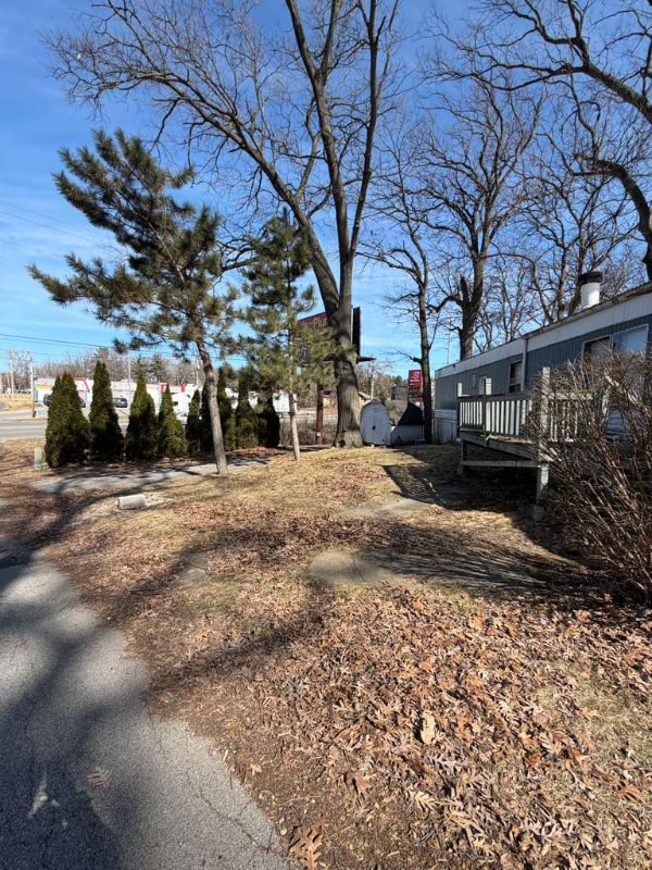 Building Photo - 905 W 37th Ave