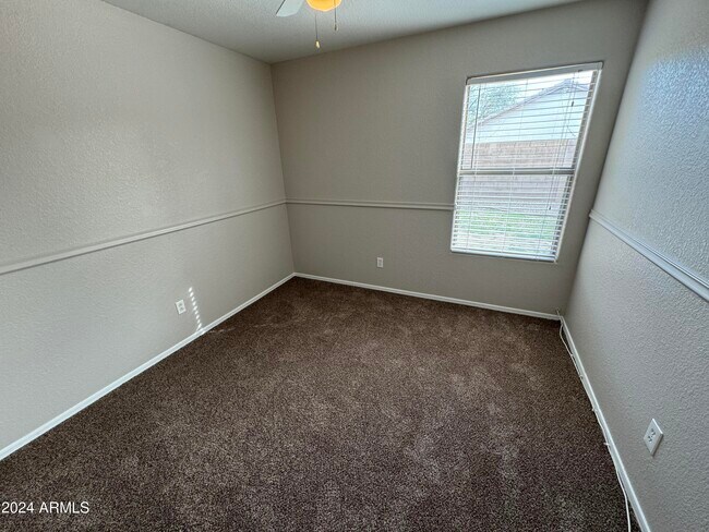 Building Photo - 9313 Olla Ave