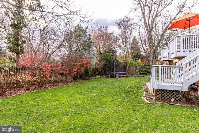 Building Photo - 6519 Engel Dr