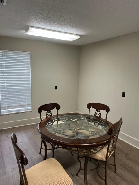 Building Photo - 5801 Creel Rd