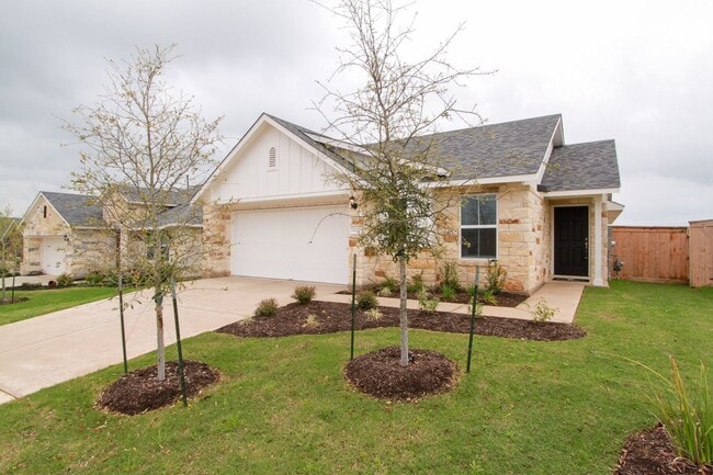 Building Photo - Newly Built 3 Bedroom, 2 Bath Home in Leander
