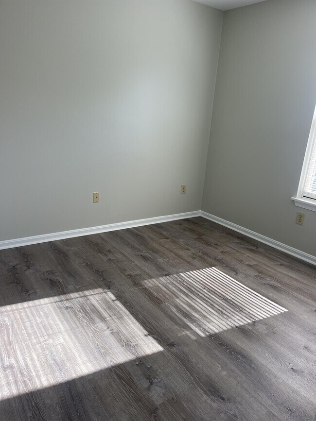 Building Photo - 255 Canal Park Dr