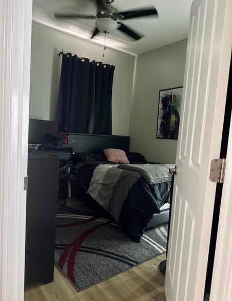 Bedroom 2 - 7308 S Trask St