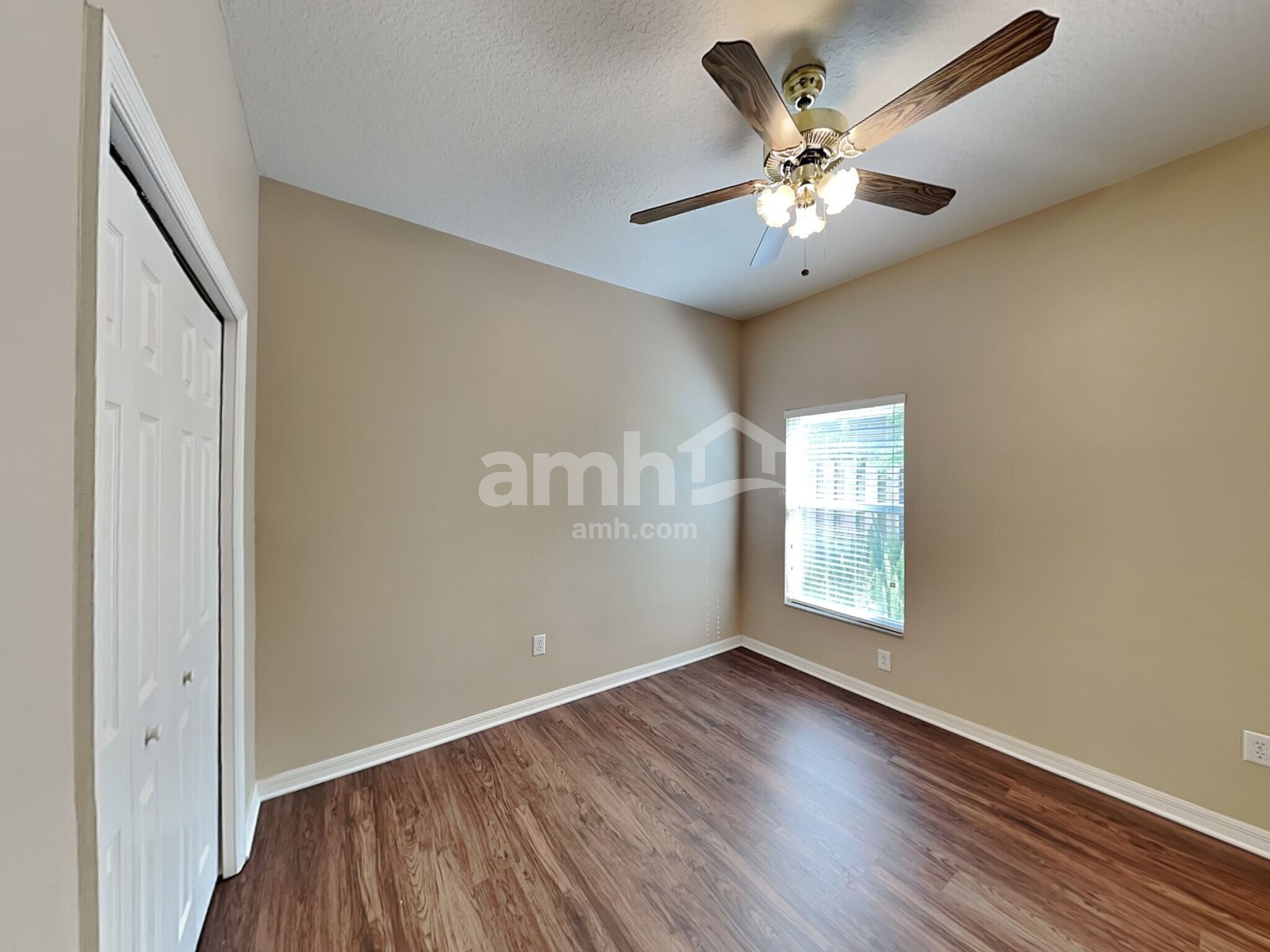 Building Photo - 7529 Dragon Fly Loop