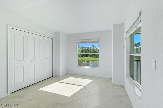 Building Photo - 15155 Bluffton Ln