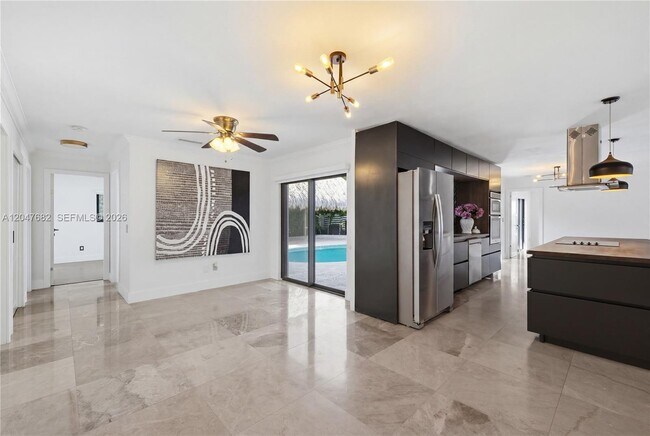 Building Photo - 1415 W Camino Real # 1415