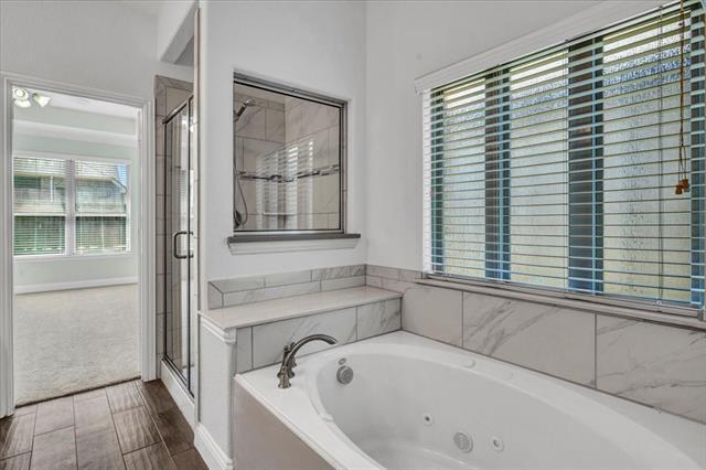 Building Photo - 15920 Gladewater Terrace