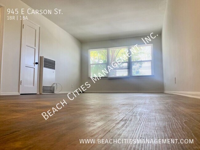 Building Photo - 945 E Carson St