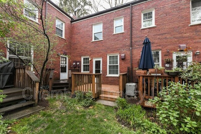 Building Photo - 1501 S Edgewood St