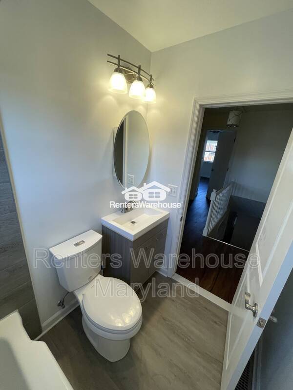 Building Photo - 2062 Jasmine Rd