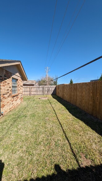 Building Photo - 7124 NW 115th St