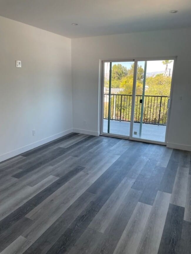 Building Photo - 20811 Tiara St