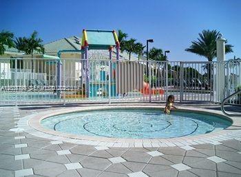 Building Photo - 1440 Canary Island Dr