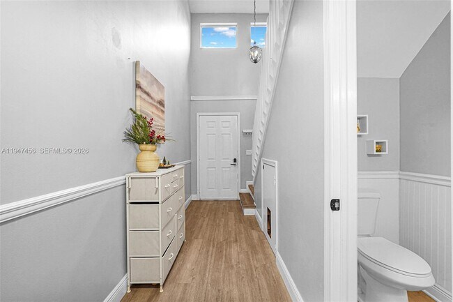 Building Photo - 2149 Discovery Cir W