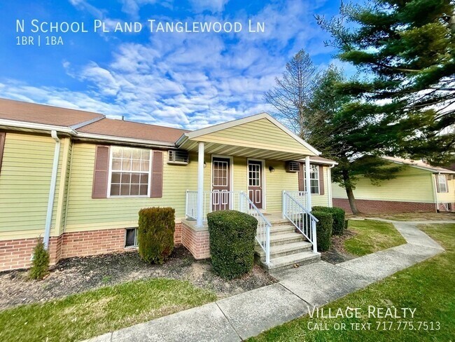 Building Photo - 327 N School Pl