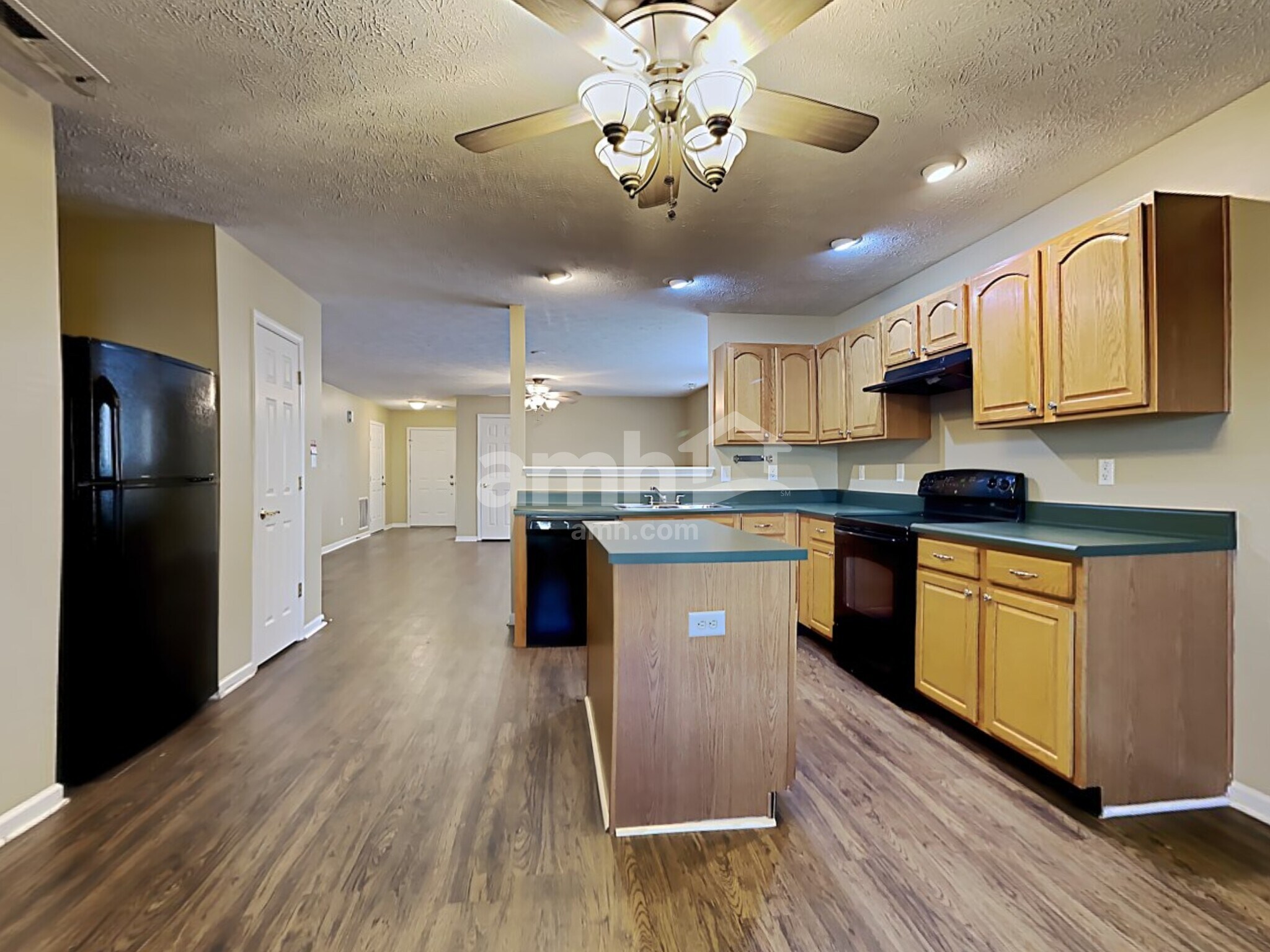 Building Photo - 2521 Monarchy Ln