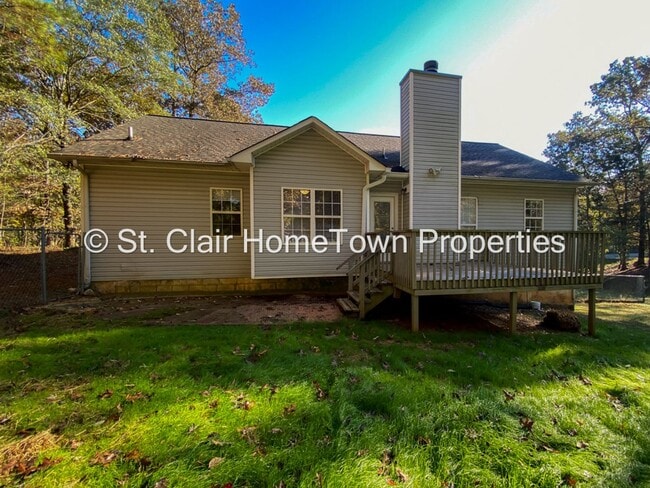 Building Photo - Great Family Home