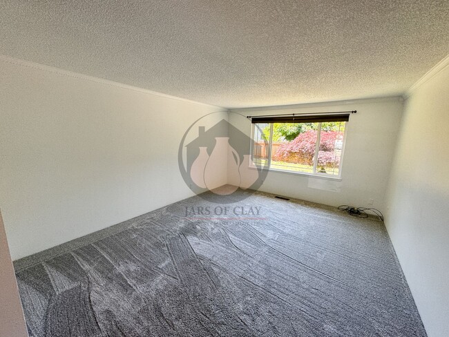 Building Photo - Single Level House- Will be ready the 1st Week of January 2026!