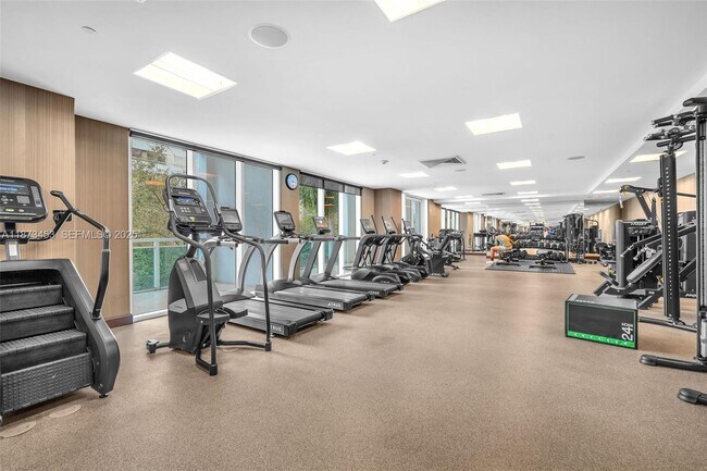 Building Photo - 951 Brickell Ave