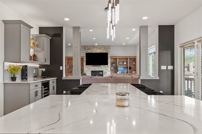 Building Photo - 1077 Prairie Grass Ln