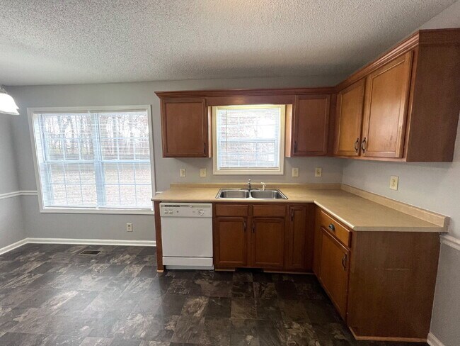 Building Photo - 1318 Whetstone Ct