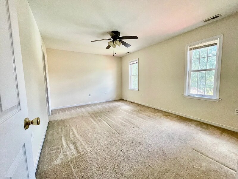 Building Photo - 3730 Carrie Ridge Ct