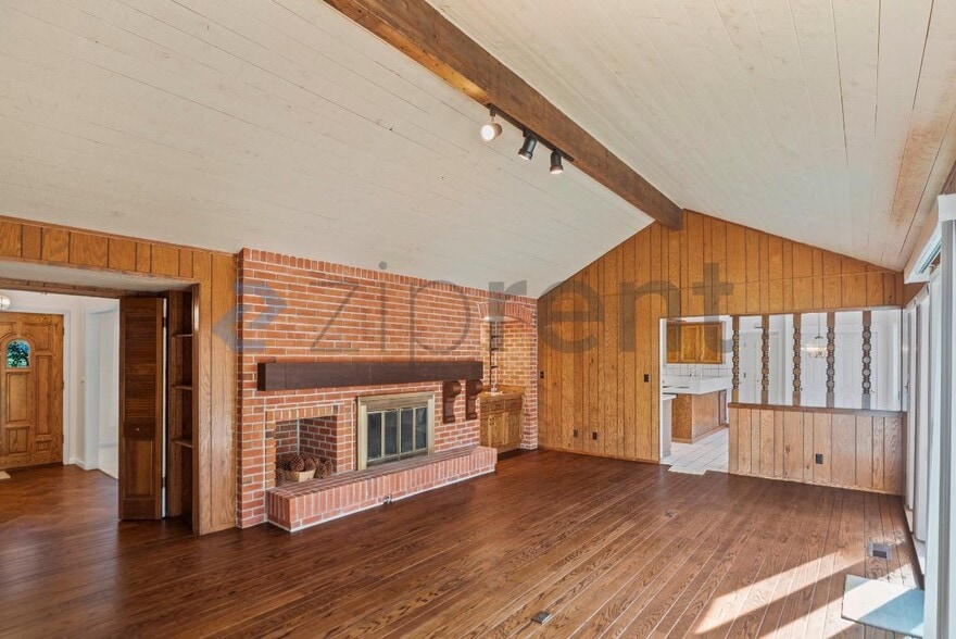 Building Photo - 138 Virginia Ct