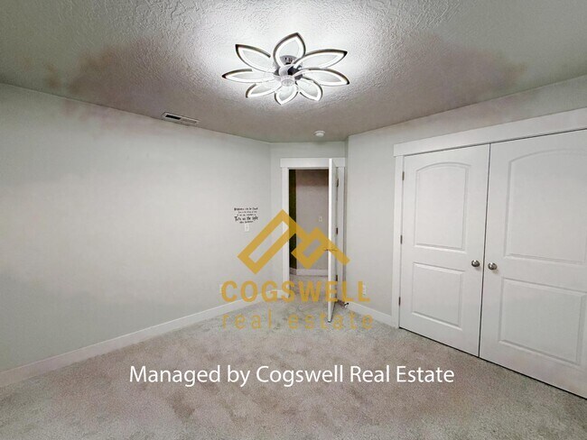 Building Photo - 14535 Juniper Shade Dr