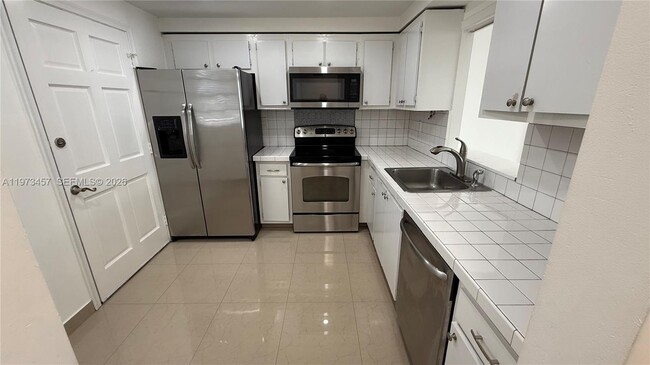 Building Photo - 3849 NE 169th St