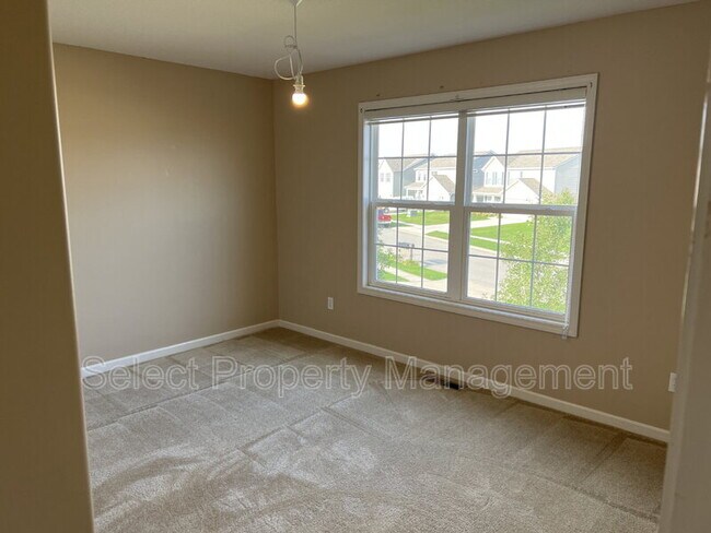 Building Photo - 12860 Starling Cove