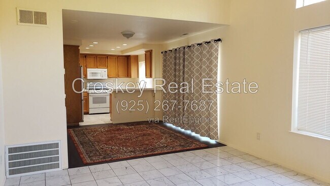 Building Photo - 4717 Knollpark Cir