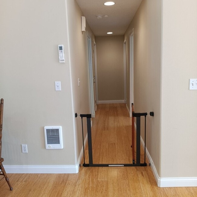 Building Photo - Great House With So Much To Offer In Independence!