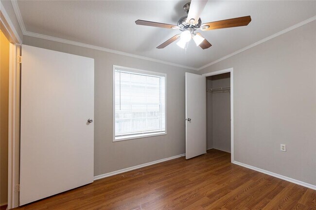 Building Photo - 4612 Blue Meadow Dr