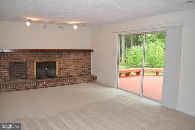 Building Photo - 2109 Falling Creek Rd