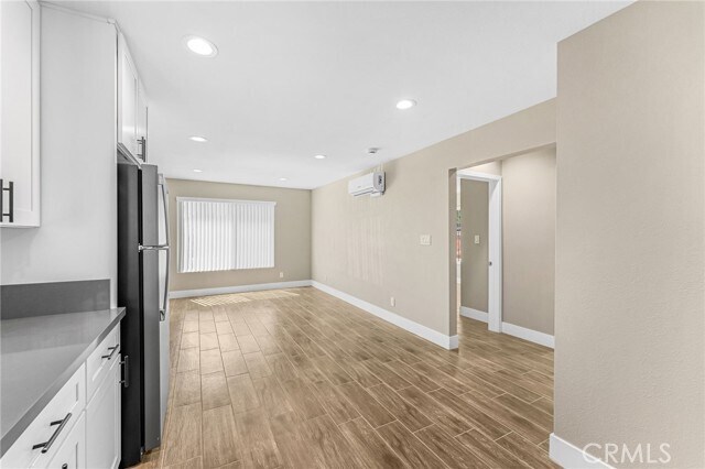 Building Photo - 2417 W Stanford St