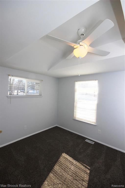 Building Photo - 2120 Daintree Ave