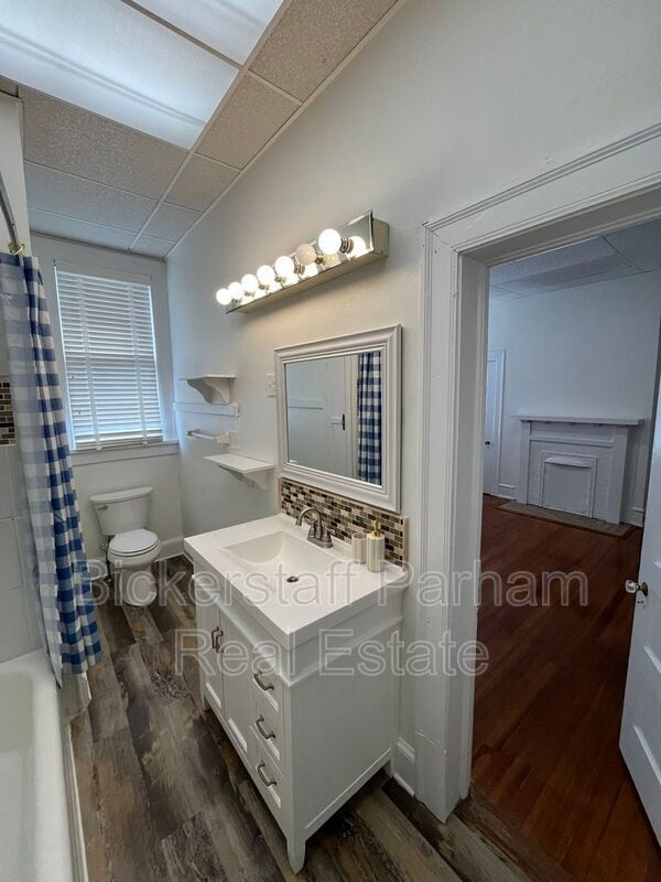 Building Photo - 1310 Stark Ave