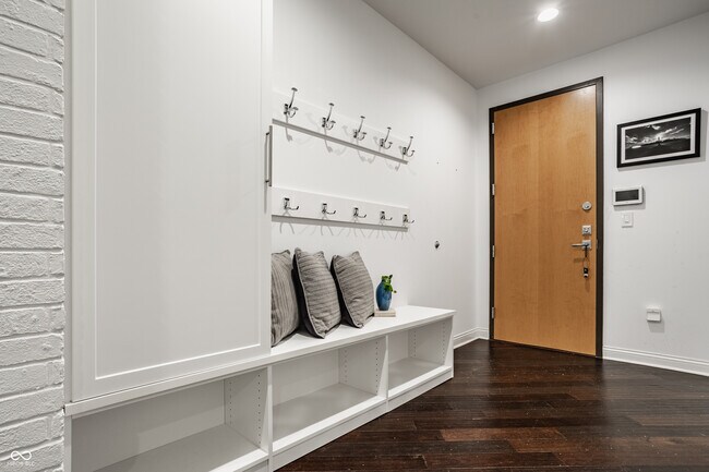 Building Photo - 333 Massachusetts Ave