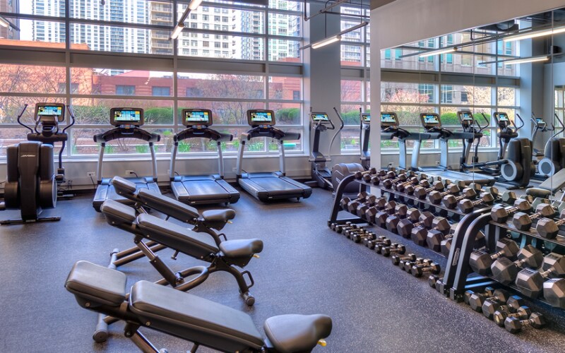 Building Photo - 551 N State St