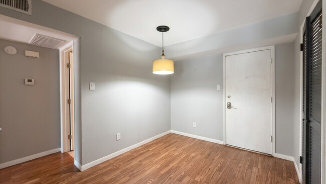 Building Photo - 4647 Wild Indigo St