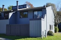 Building Photo - 73 Mitchell Dr