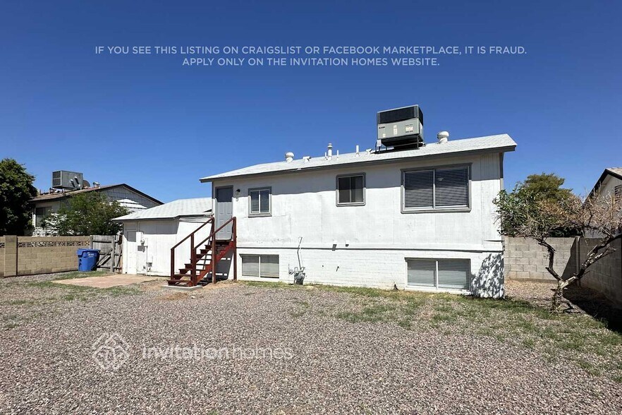 Building Photo - 3807 W Columbine Dr