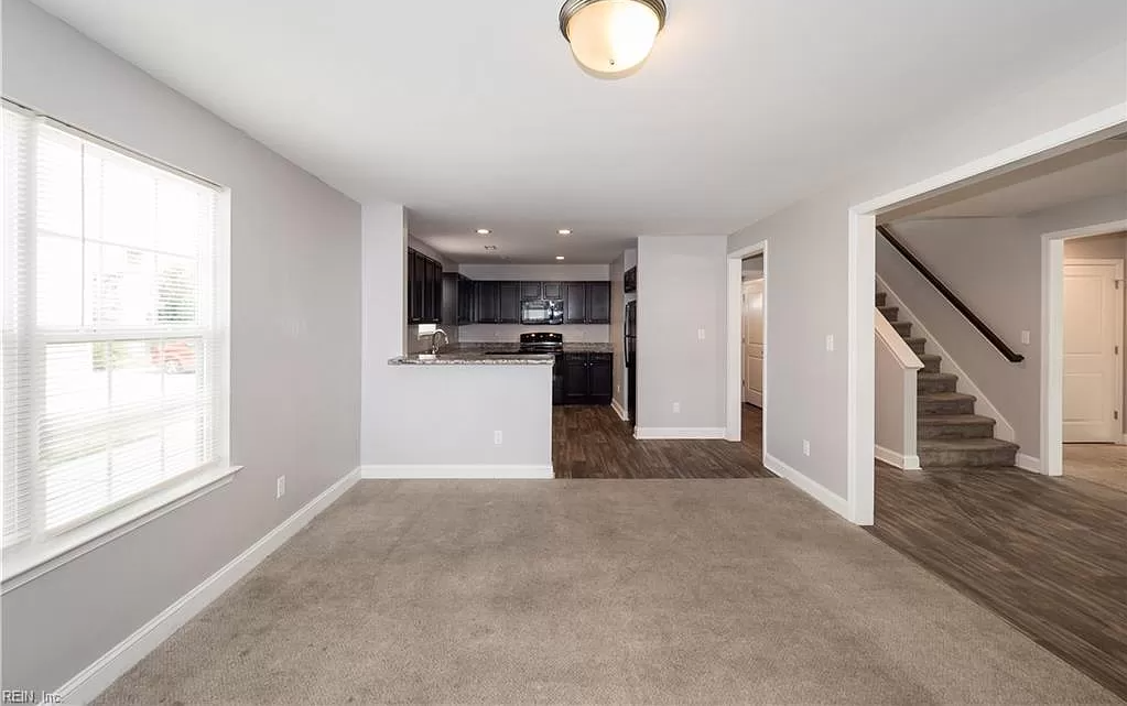 Living Area/Kitchen - 854 43rd St