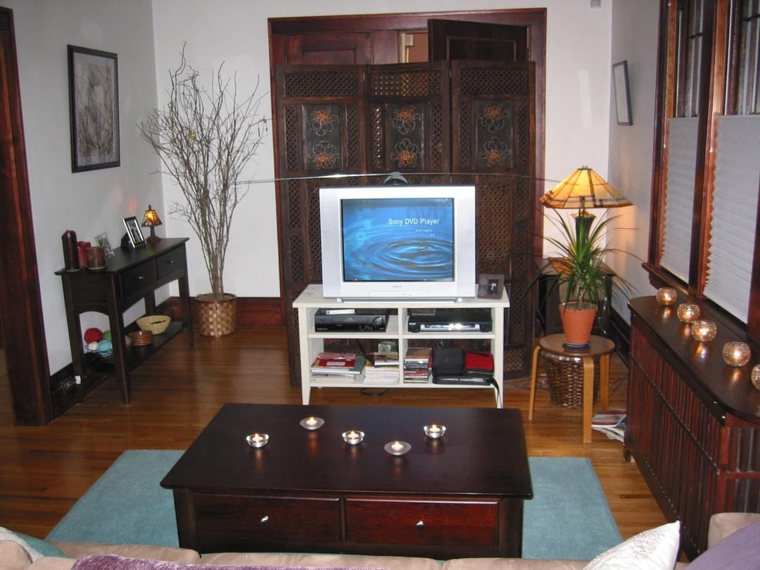 Living Room 3 - 707 W 44th St