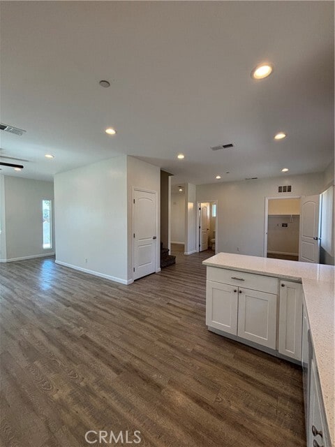 Building Photo - 340 Faith Cir
