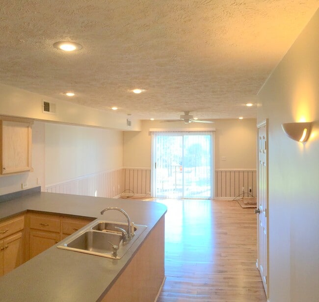 Condo 110 - 7 Foxfire Blvd