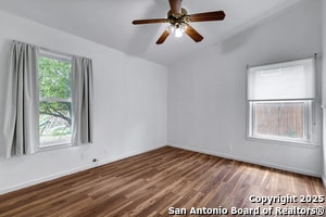 Building Photo - 551 Lanark Dr