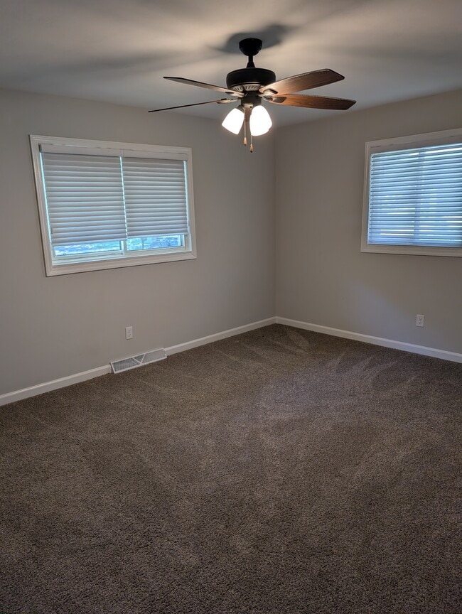 Building Photo - 1716 Georgetown Dr