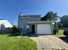 Building Photo - 1994 Aquamarine Dr