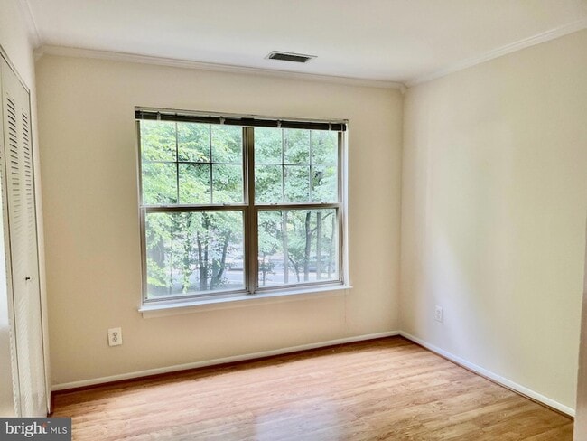 Building Photo - 11703 Olde English Dr